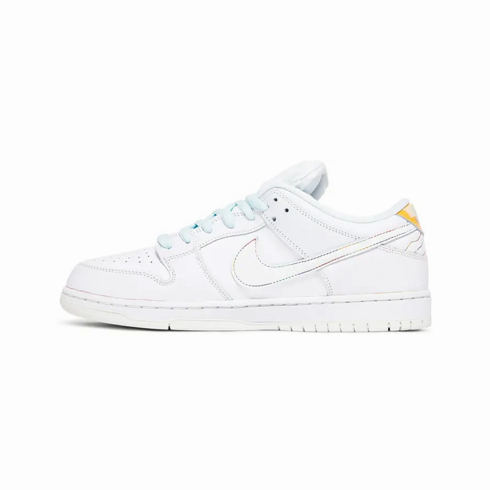 Nike SB Dunk Low 'Be True' (2022)