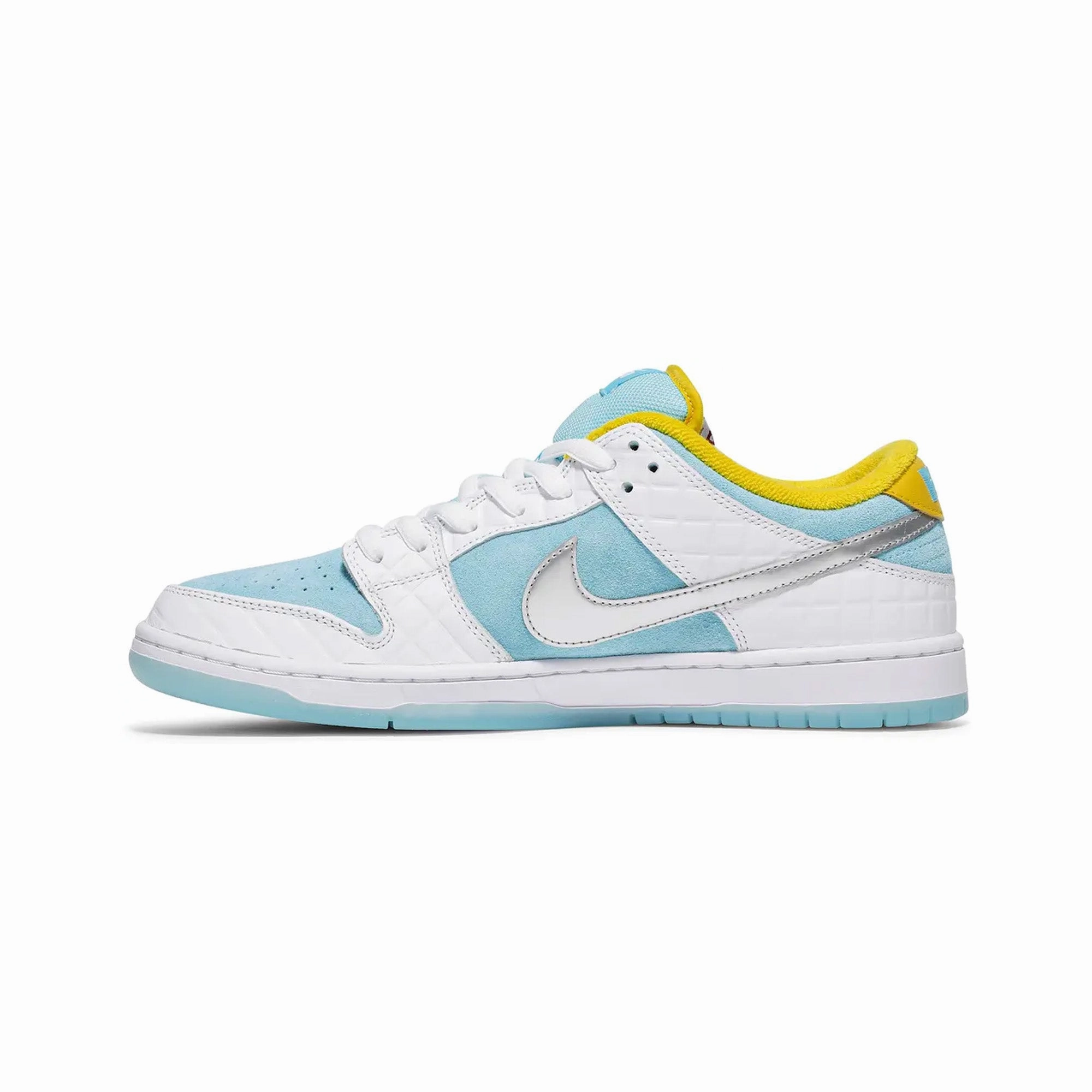 Nike SB Dunk Low Pro x FTC 'Lagoon Pulse' (Regular Box)