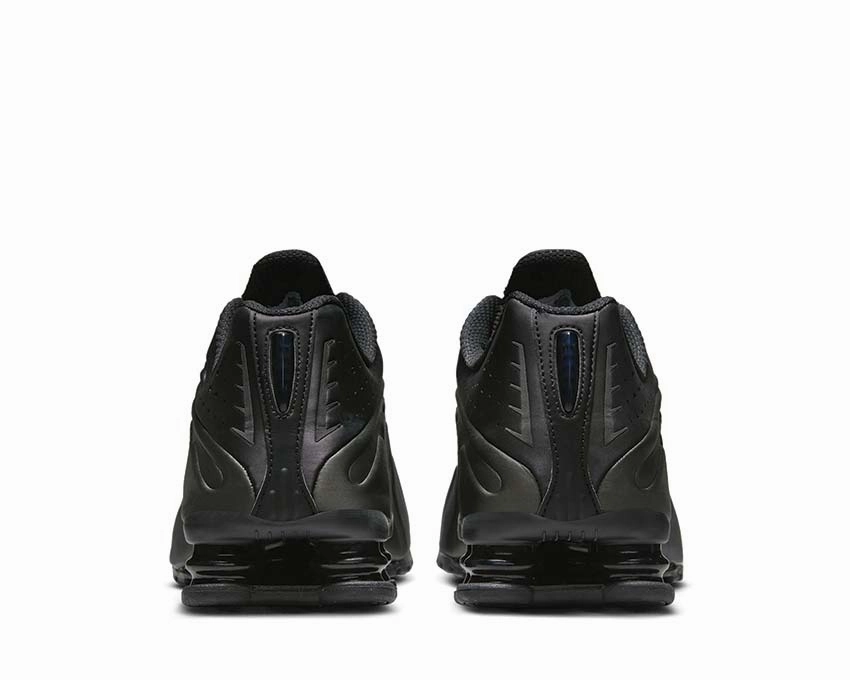 Nike Shox R4 "Black Crimson"