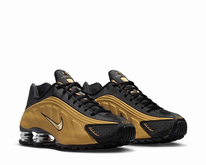 Nike Shox R4 "Metallic Gold"