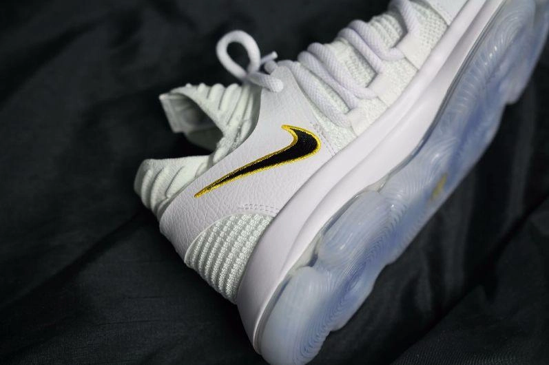NIKE ZOOM KD10
