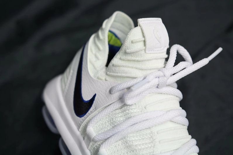 NIKE ZOOM KD10
