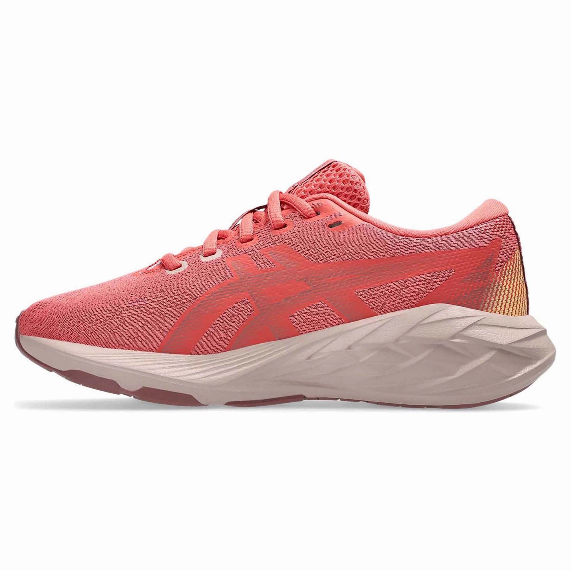 Novablast 5 GS Junior's Running Shoes Casual elegance