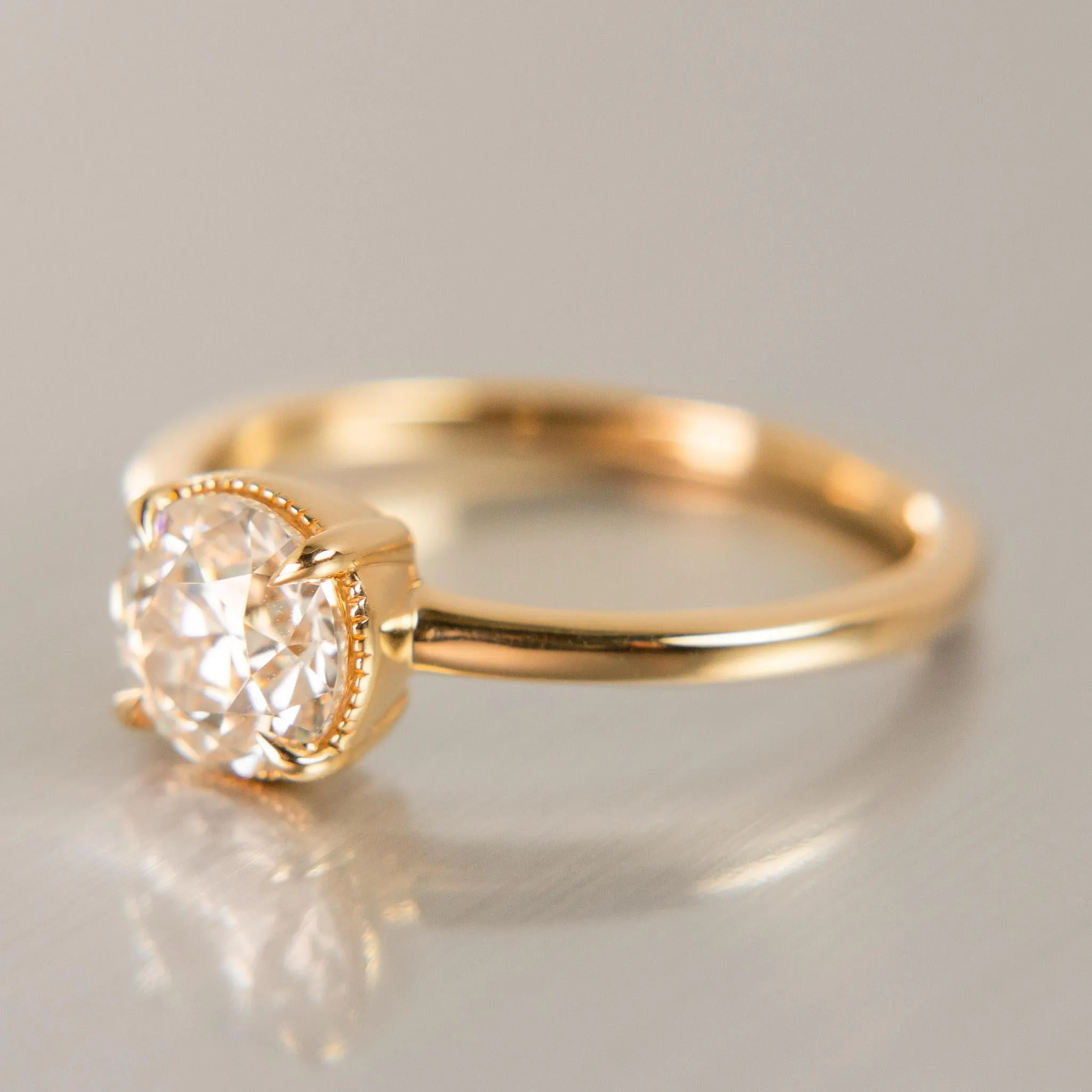 Oak Ring with Moissanite