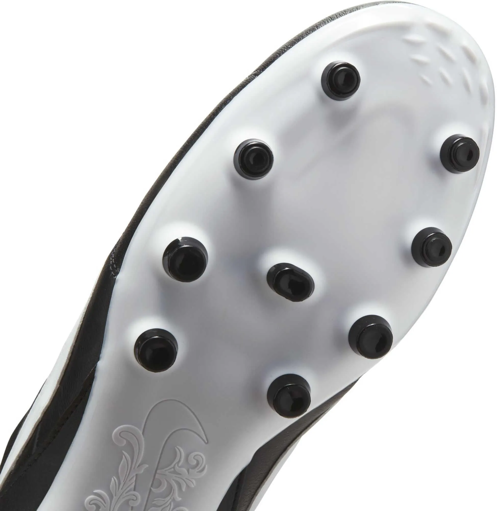 On-point Premier 3 Firm Ground Football Boots