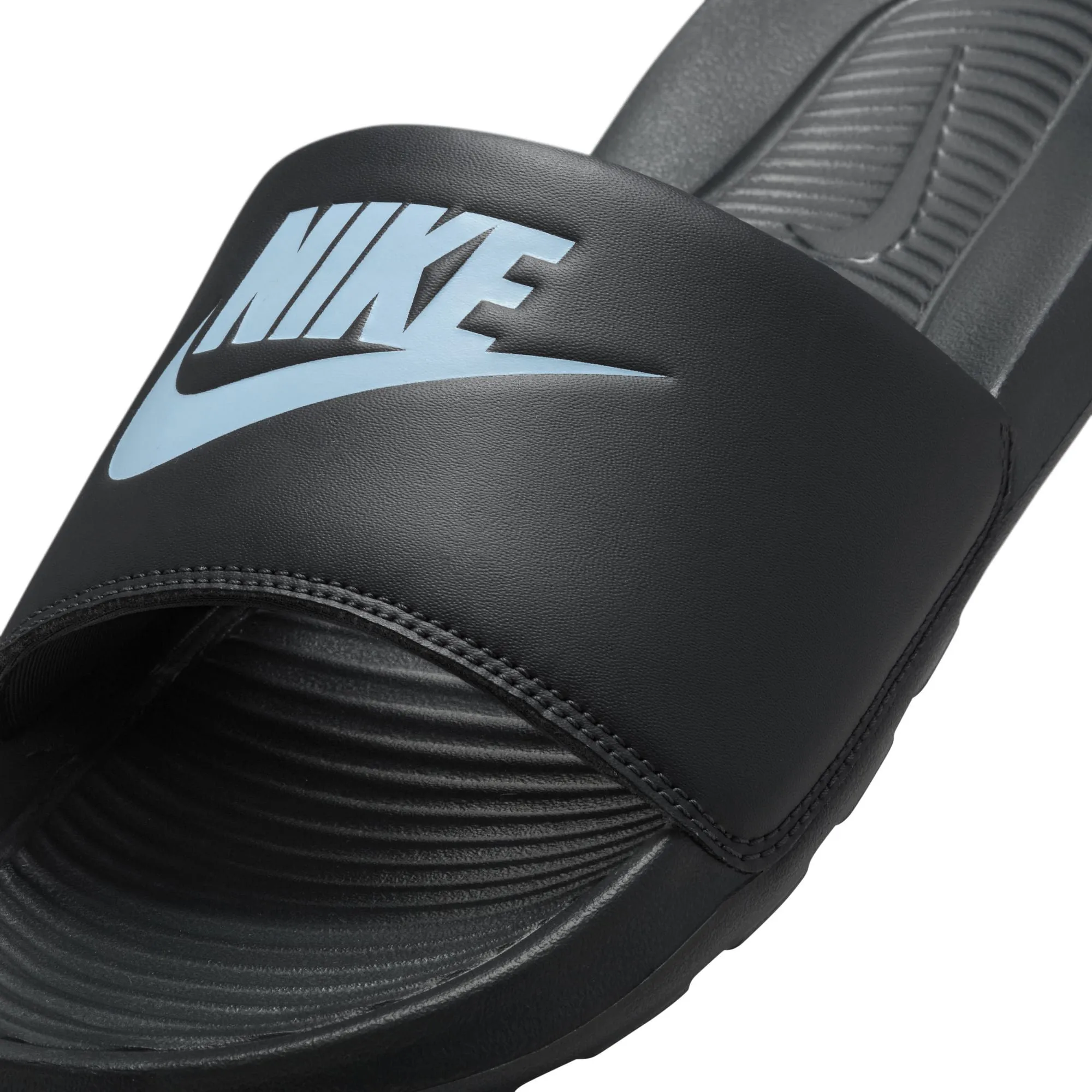 On-point Victori One Men's Slides