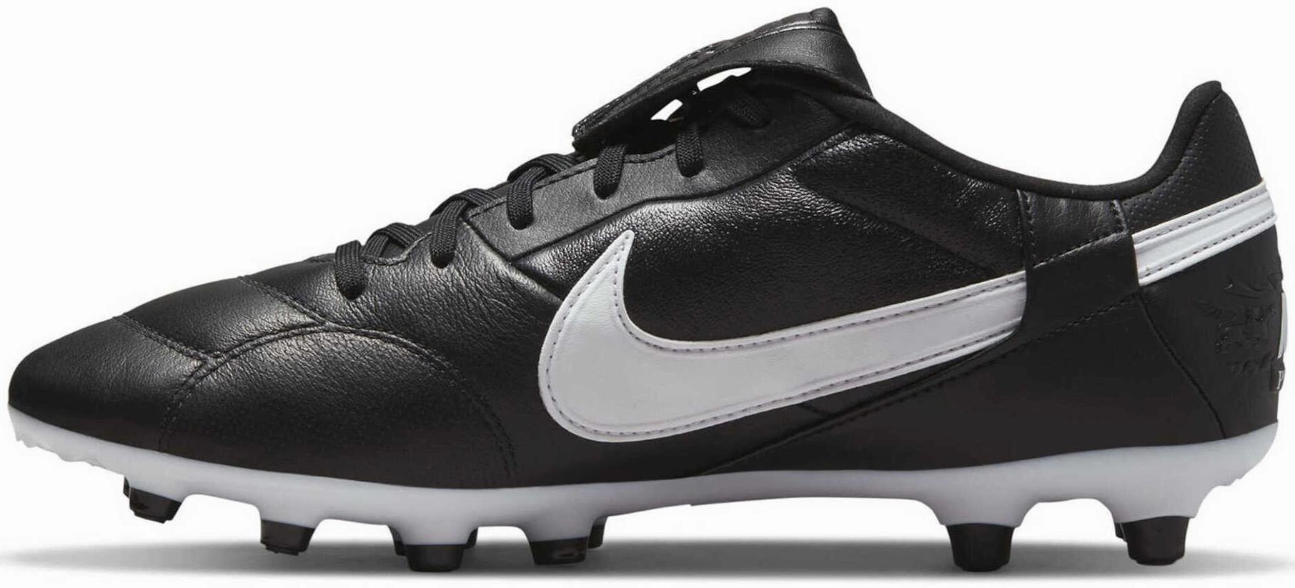 On-point Premier 3 Firm Ground Football Boots