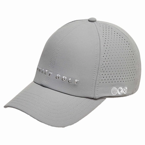 Peak Performance Hat Style driven Fresh looks