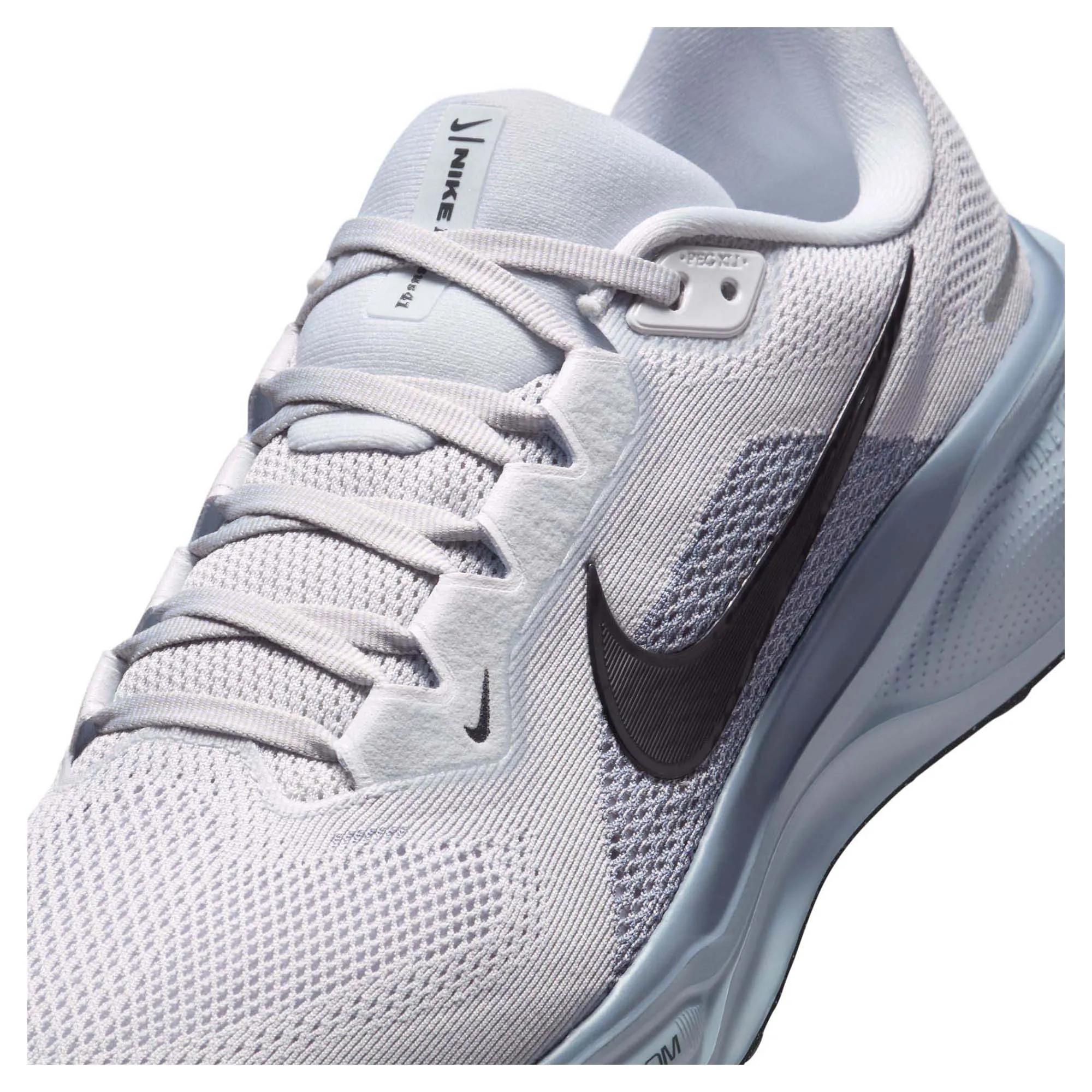 Pegasus 41 Men's Road Running Shoes Modern attire