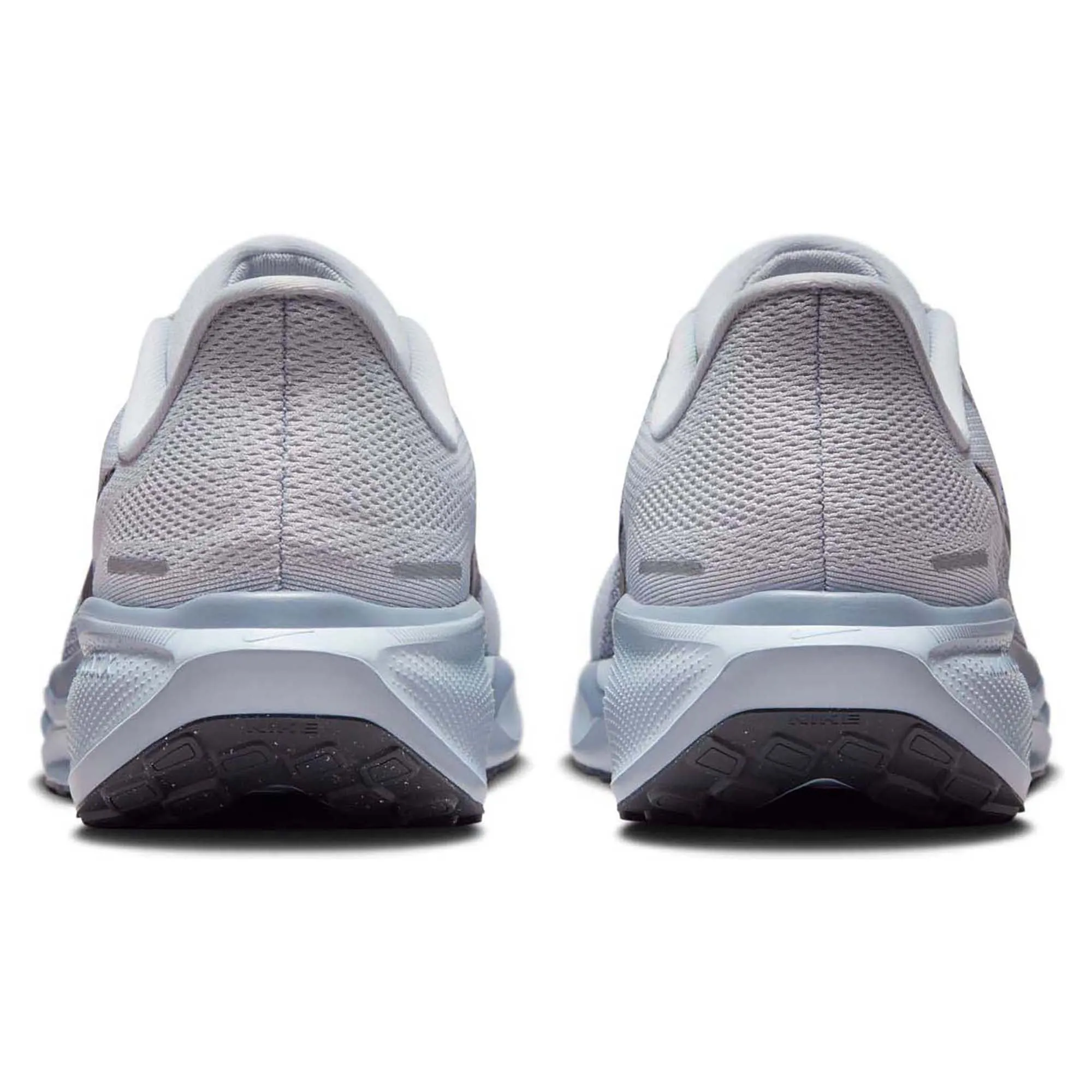 Pegasus 41 Men's Road Running Shoes Modern attire