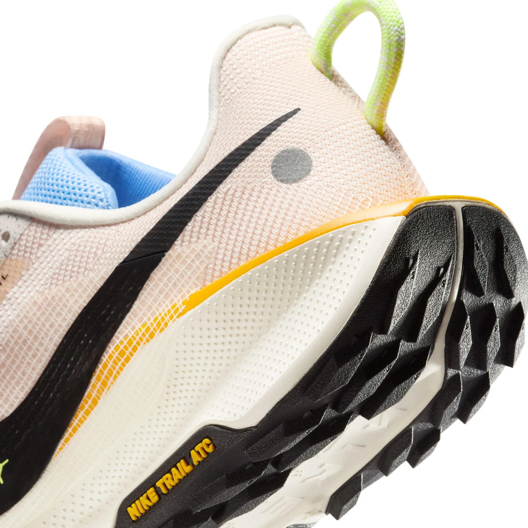 Polished Pegasus Trail 5 Women's Trail Running Shoes
