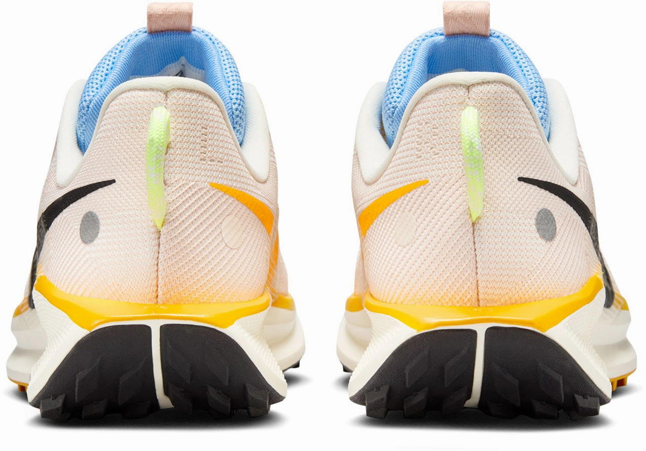 Polished Pegasus Trail 5 Women's Trail Running Shoes