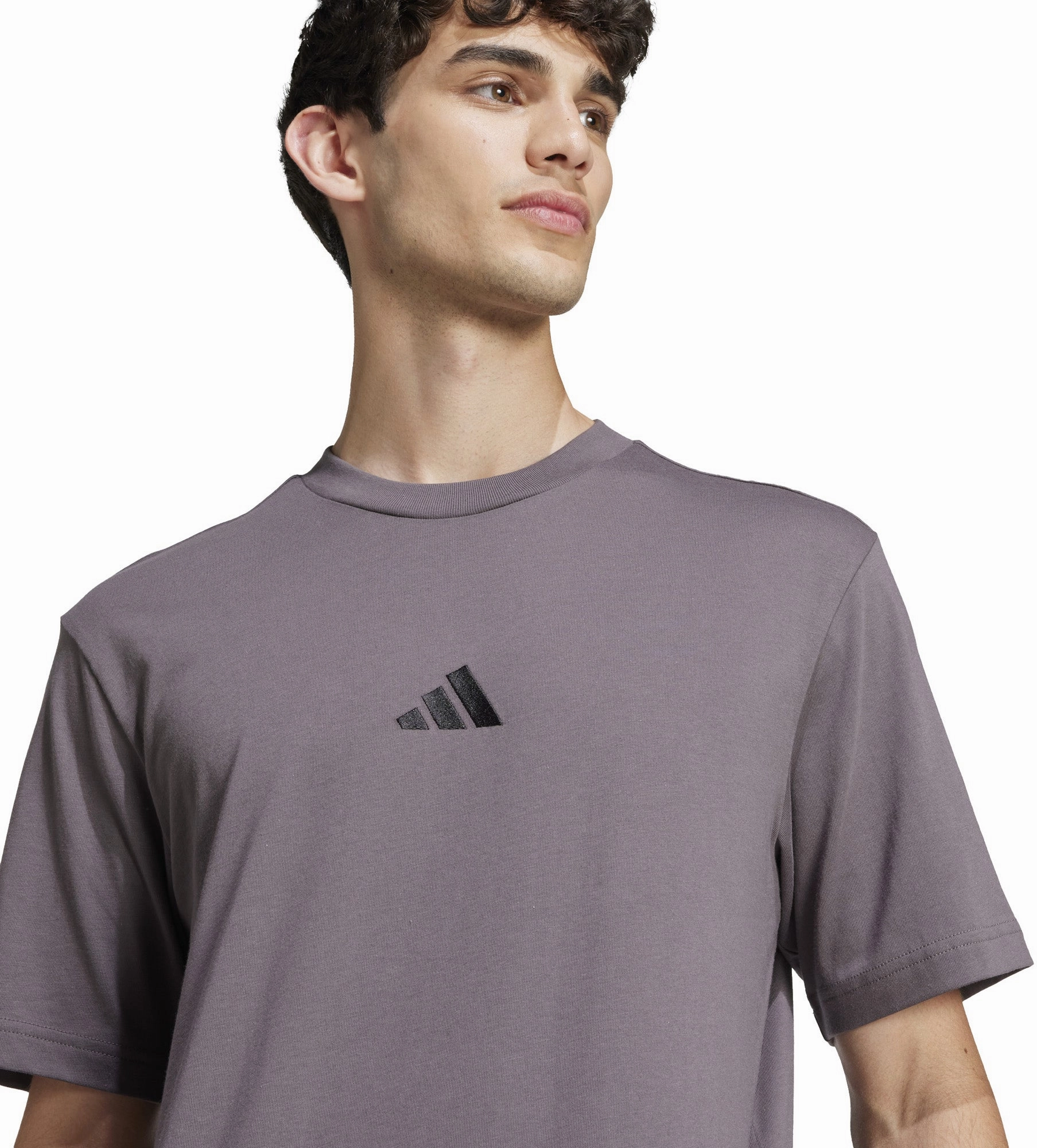 Premium fashion Men's Essentials Small Logo Single Jersey T-Shirt