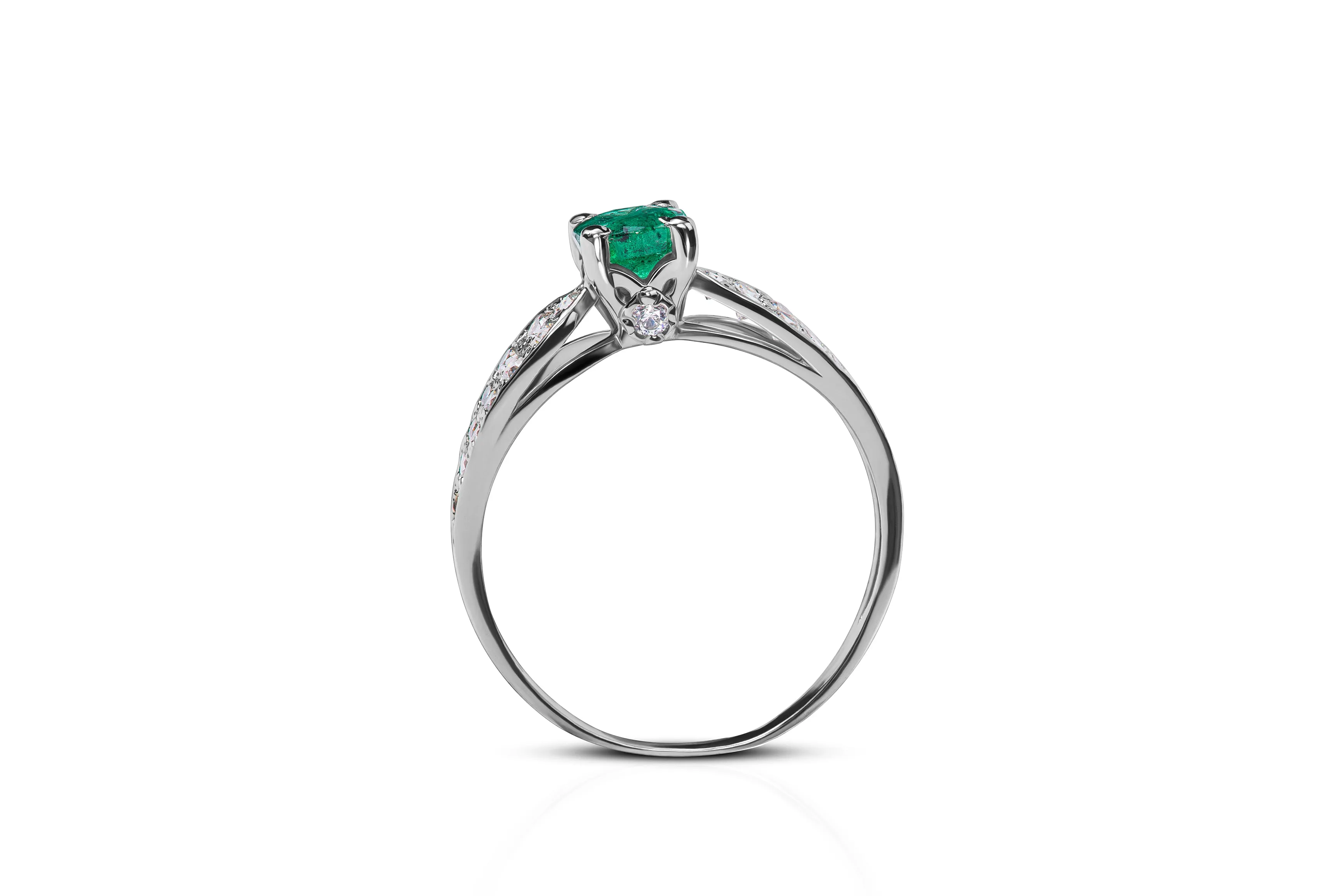 RAINFOREST EMERALD RING