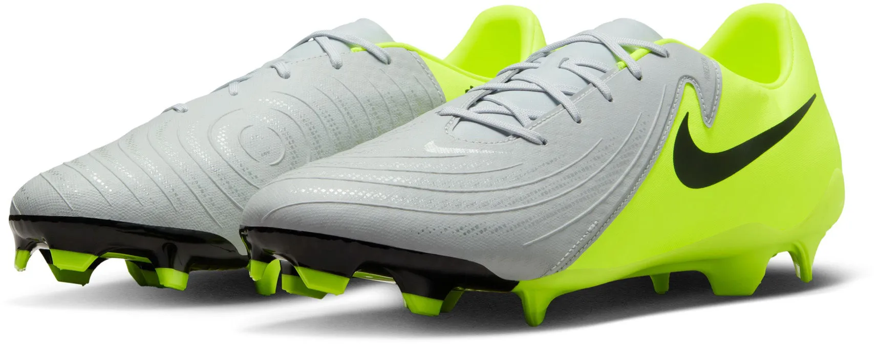 Relaxed Nike Phantom GX 2 Academy MG Low Top Soccer Cleats
