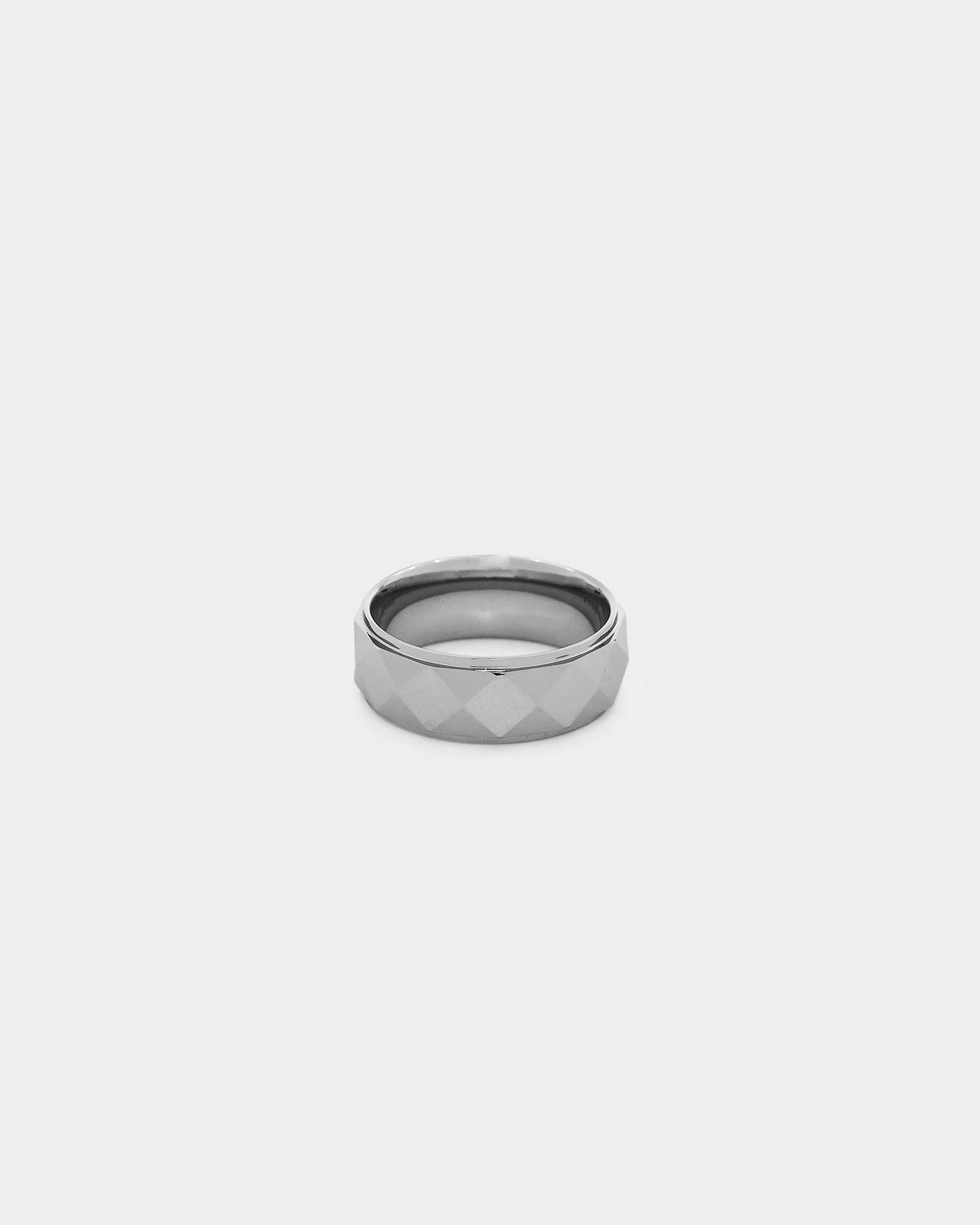 Saint Morta Diamond Cut Tungsten Ring Steel Tungsten