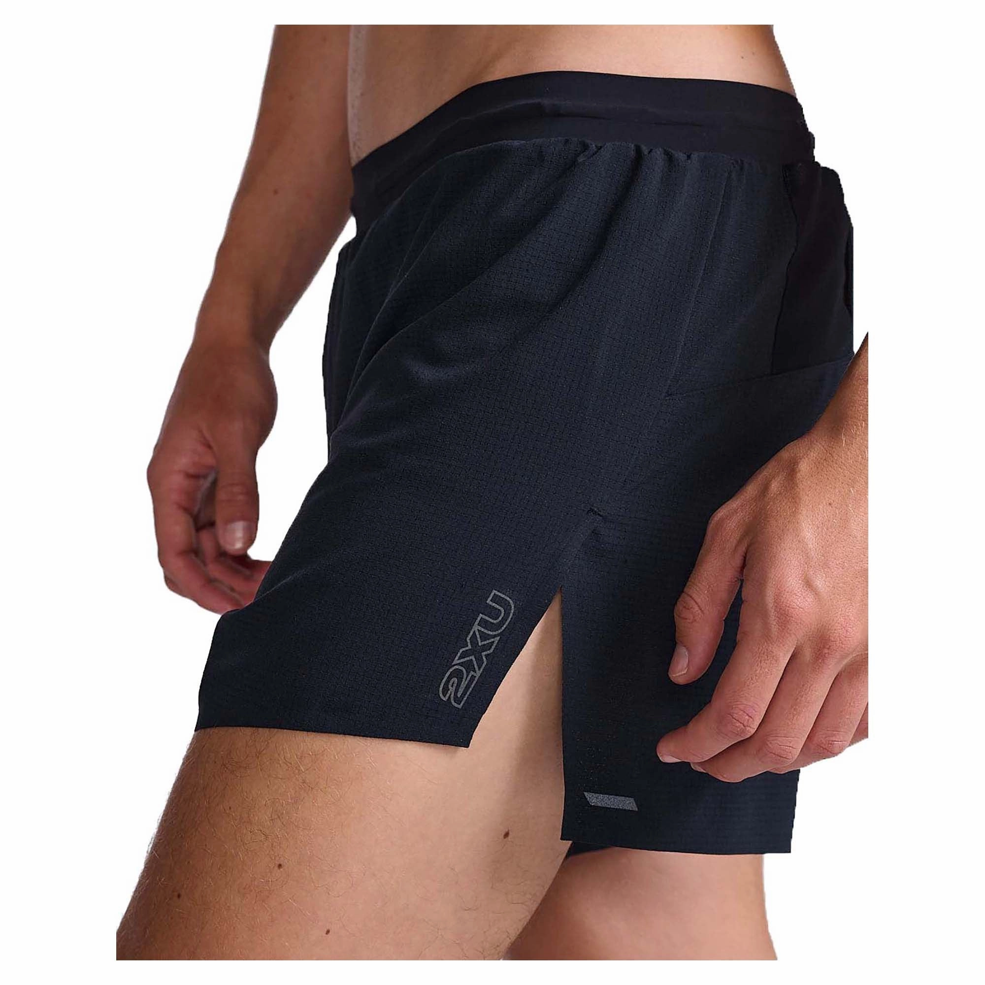 Style-defining Men's Light Speed Stash 5 Inch Shorts