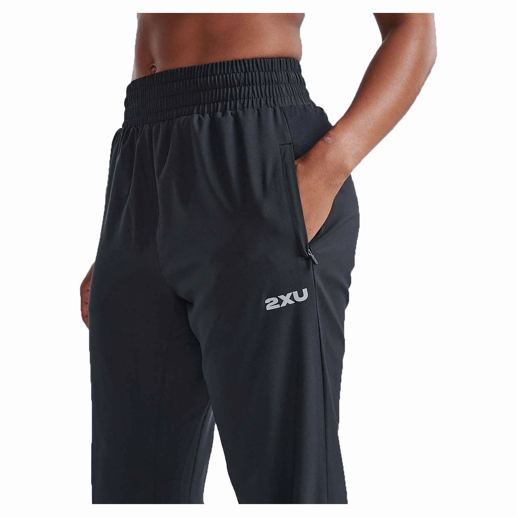 Style-savvy Women's Aero Hi-Rise Woven Jogger Pants