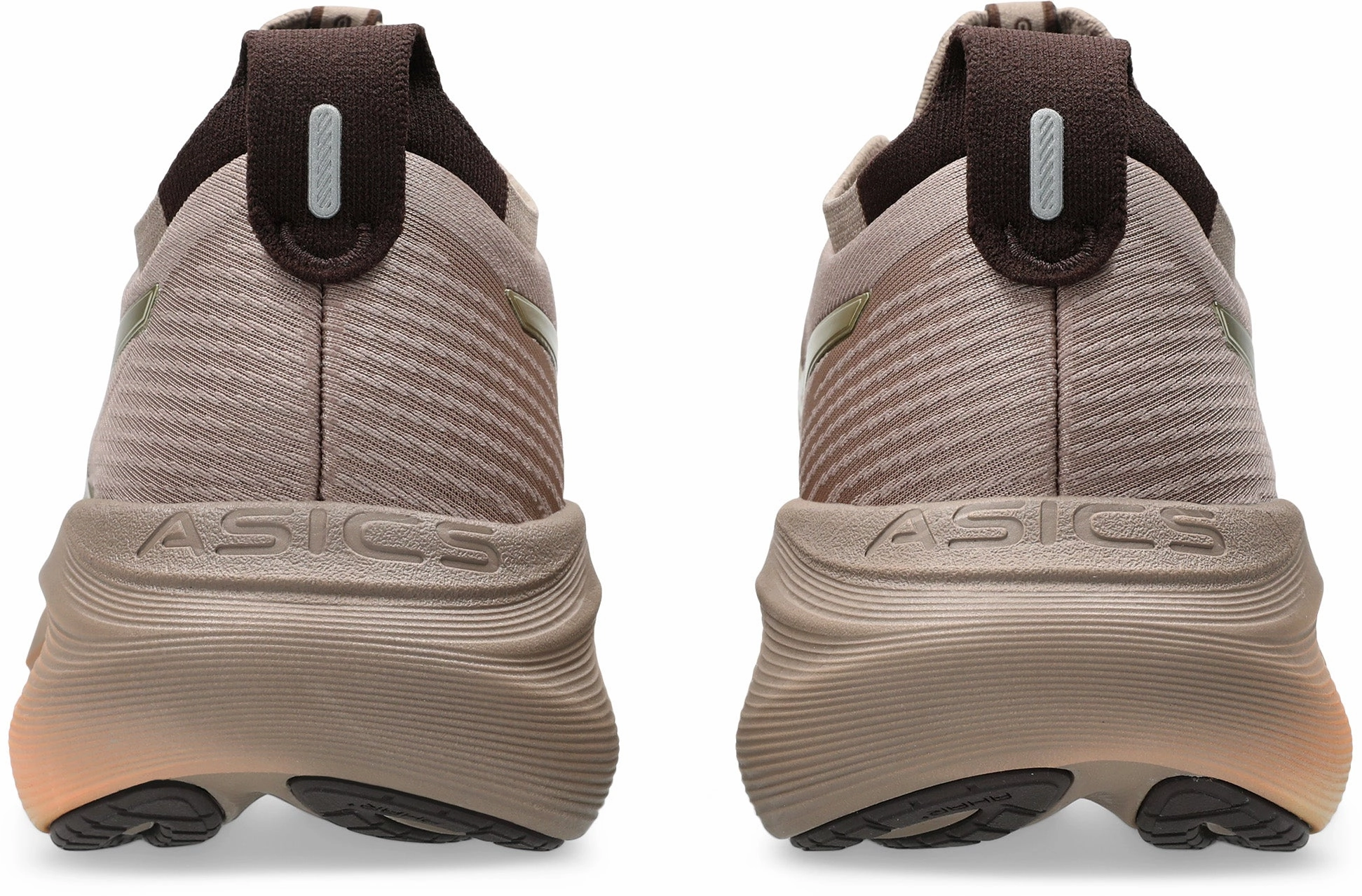 Stylish essentials GEL-NIMBUS 27 LUXE Women's Running Shoes
