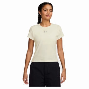 Sustainable Women's Sportswear Tight Ribbed Short Sleeve T-Shirt Confident
