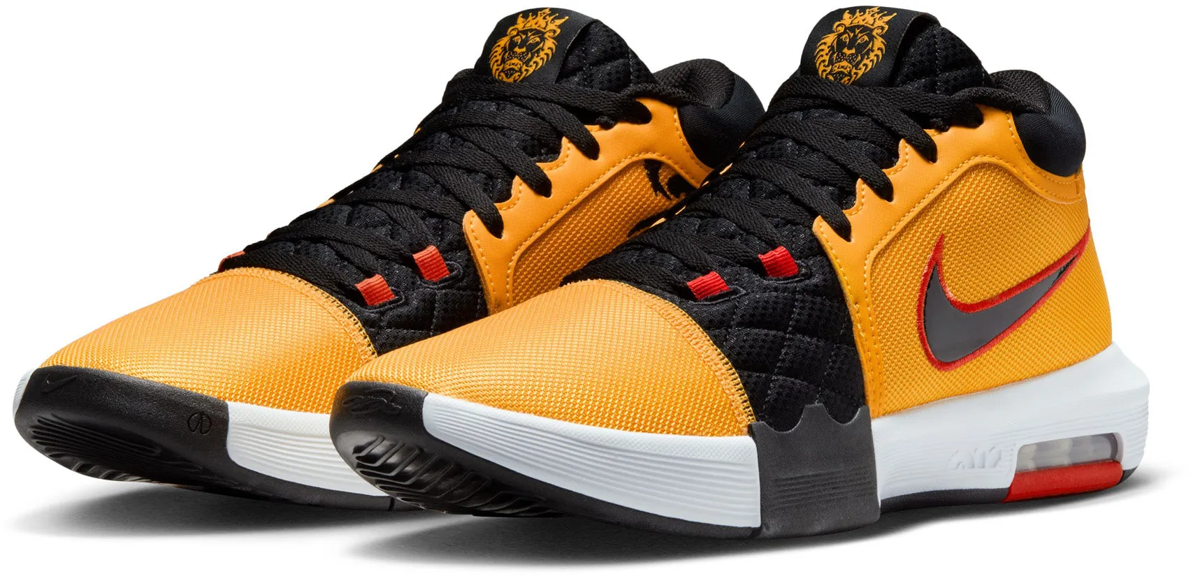 Tailored Lebron Witness VIII Basketball Shoes