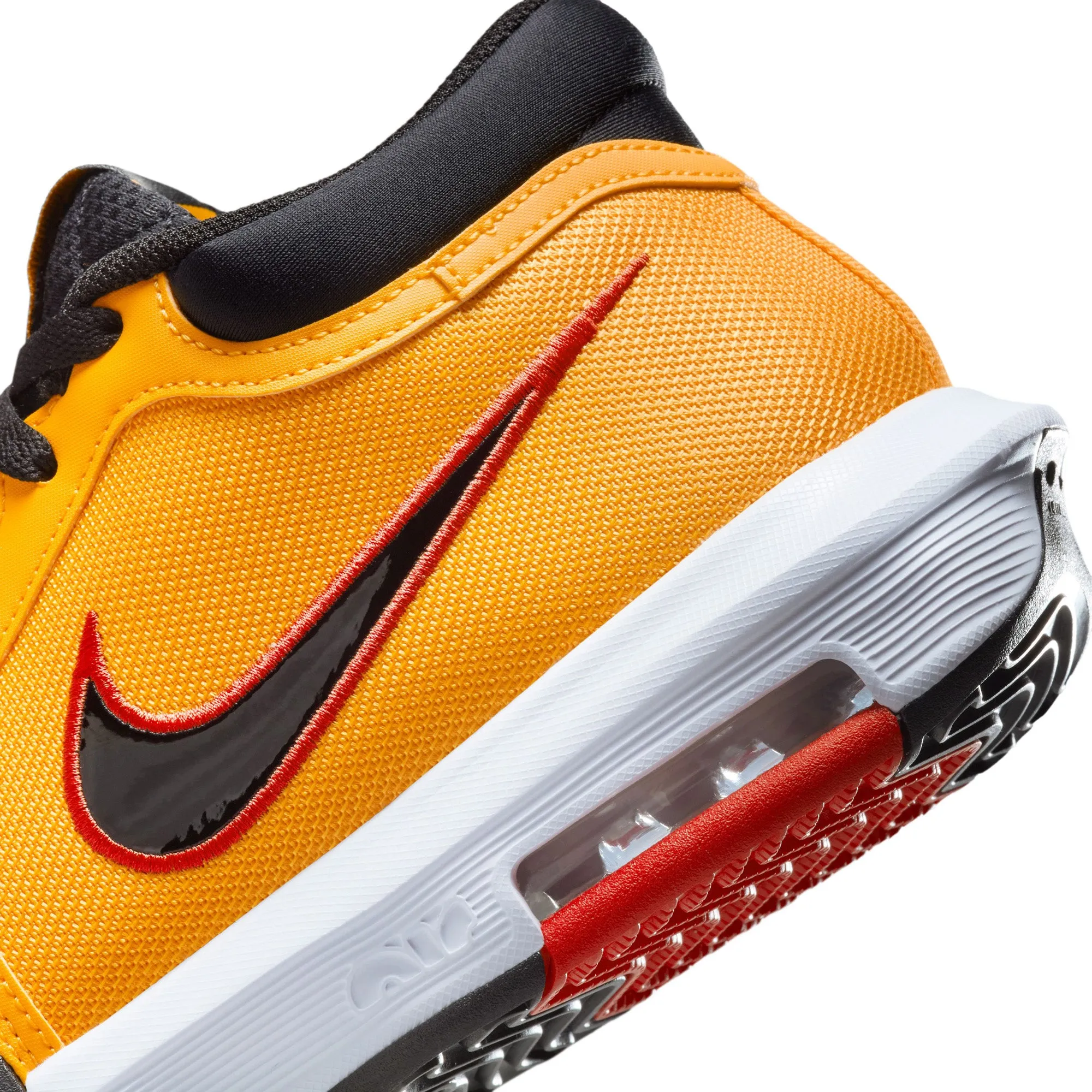 Tailored Lebron Witness VIII Basketball Shoes
