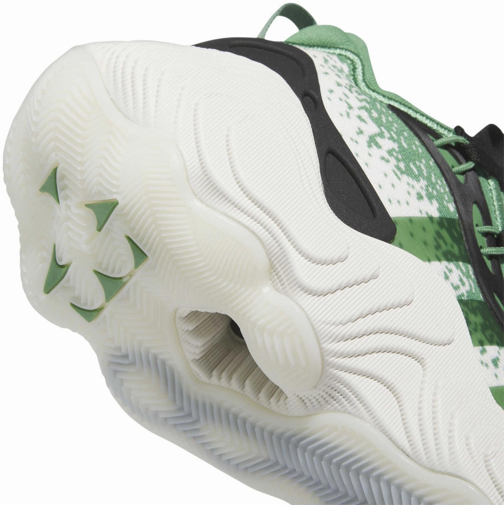 Timeless Trae Young 3 Men's Basketball Shoes