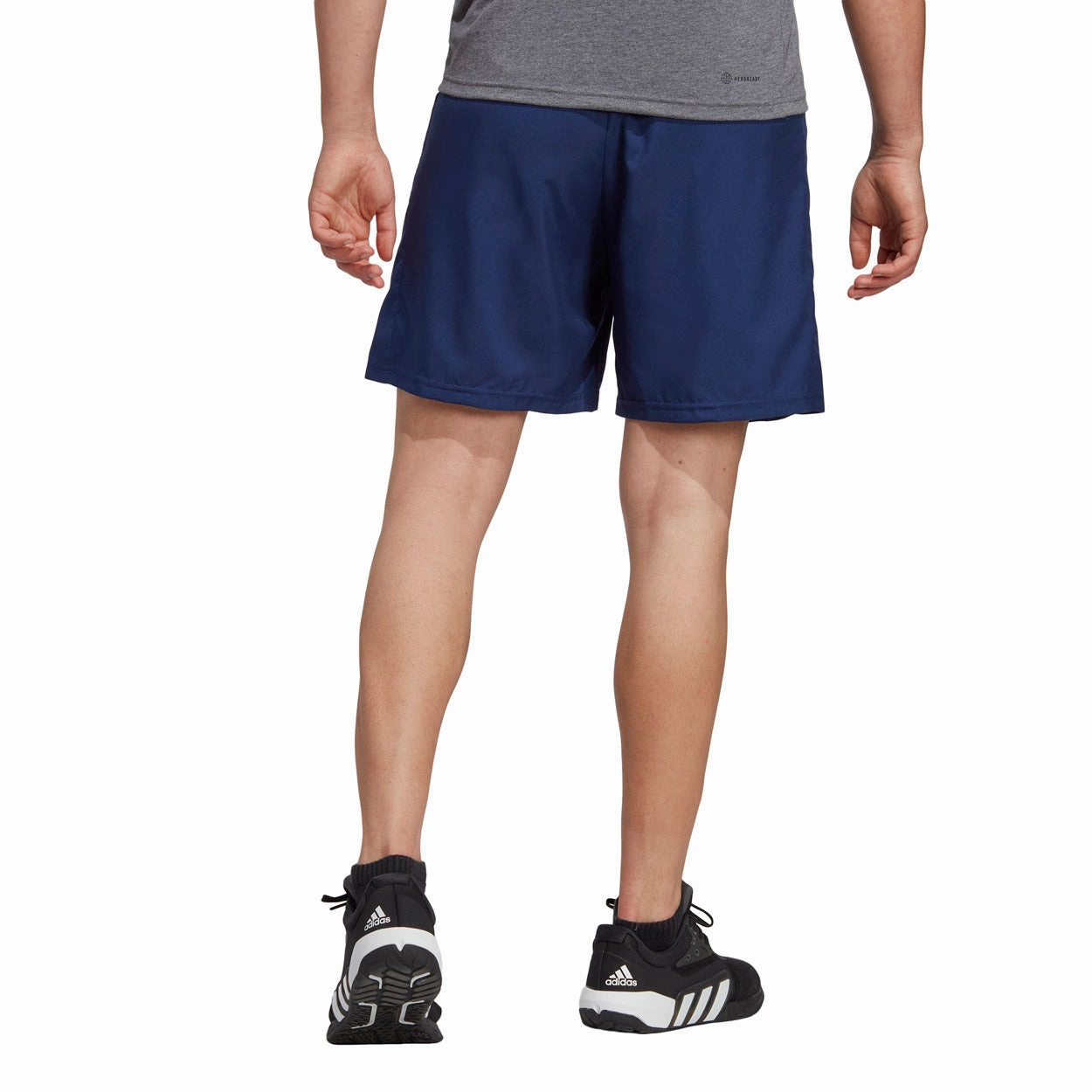 Train Essentials Woven Training Shorts Fresh looks