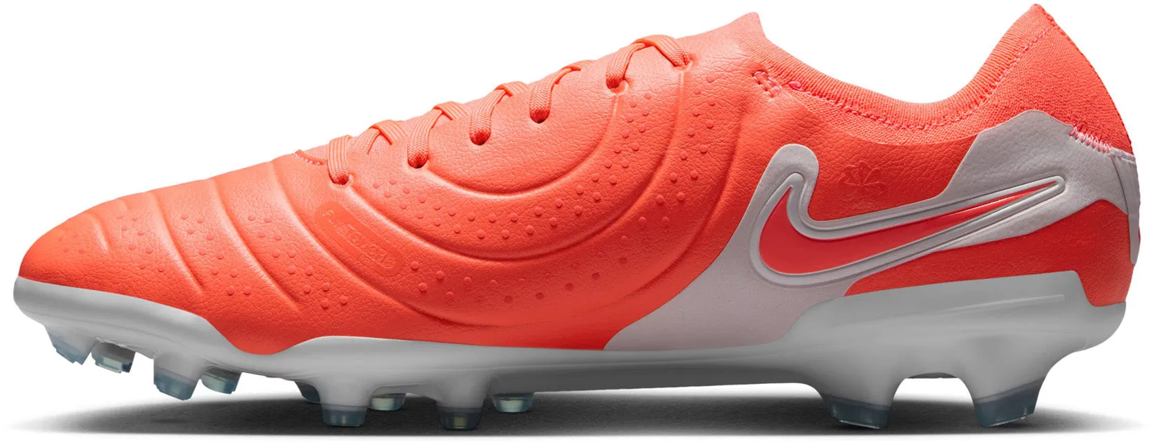 Trend-aware Tiempo Legend 10 Pro FG Low-Top Men's Football Boots