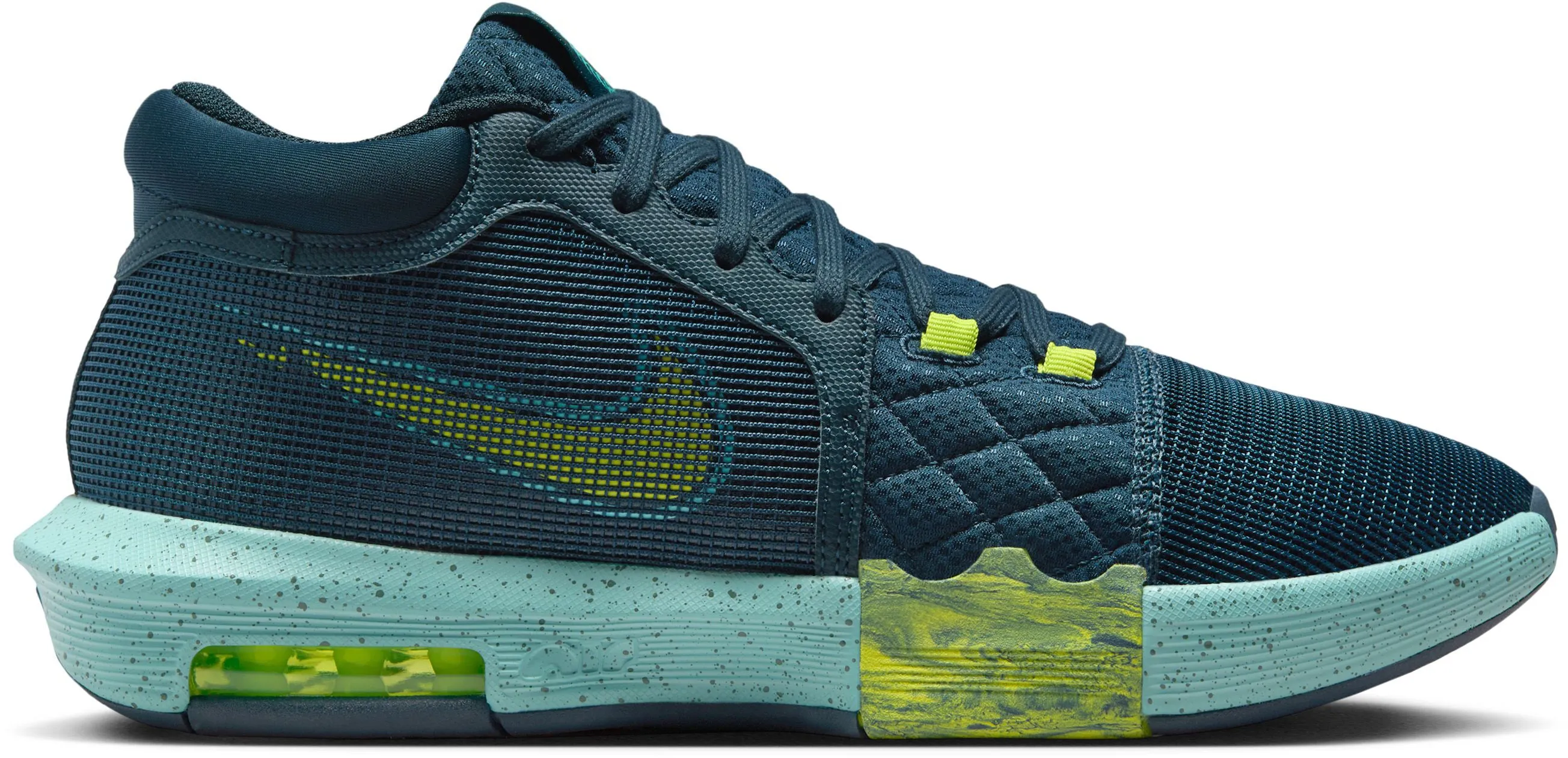 Quality wear LeBron Witness 8 Men's Basketball Shoes Wardrobe update
