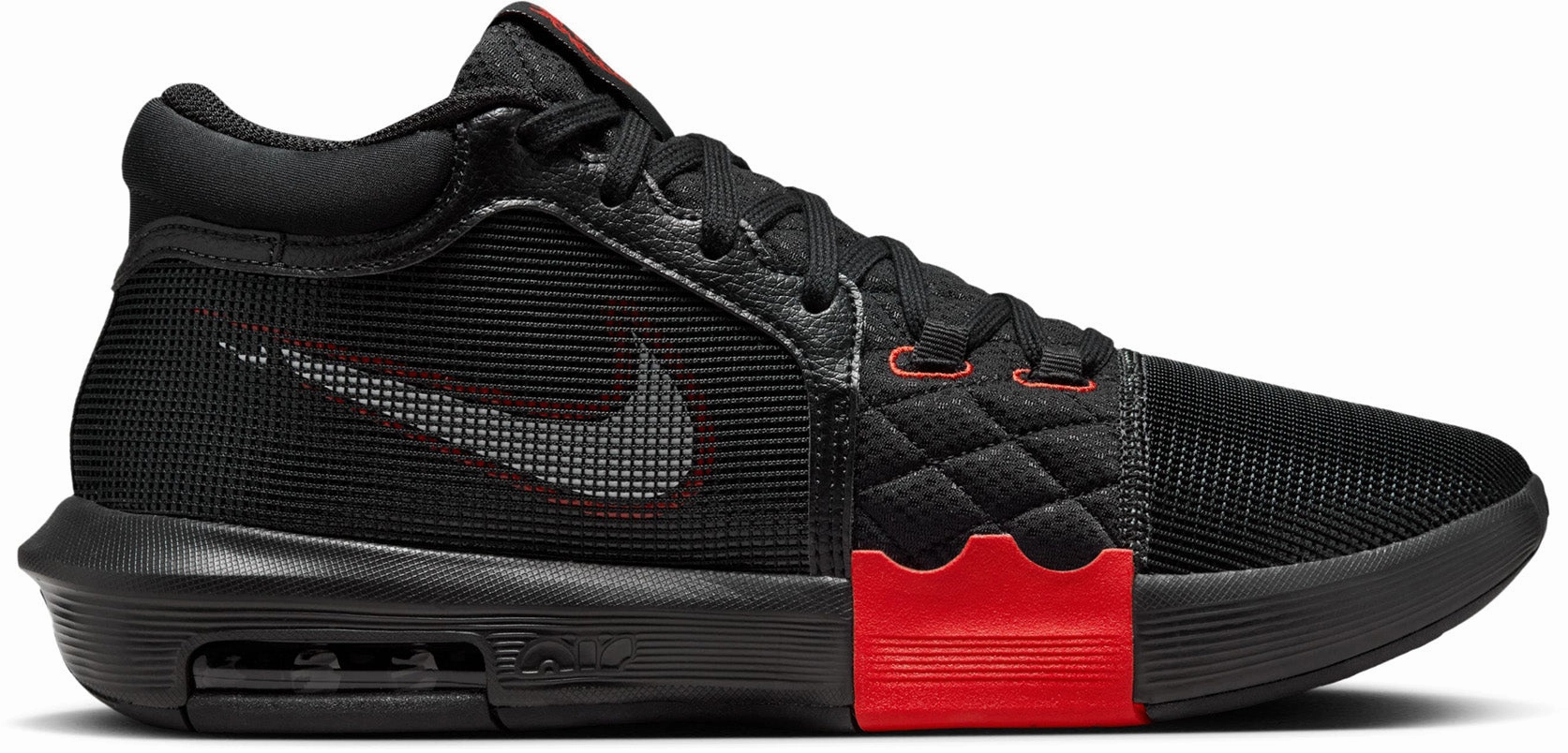 Lifestyle-focused LeBron Witness 8 Men's Basketball Shoes Classic