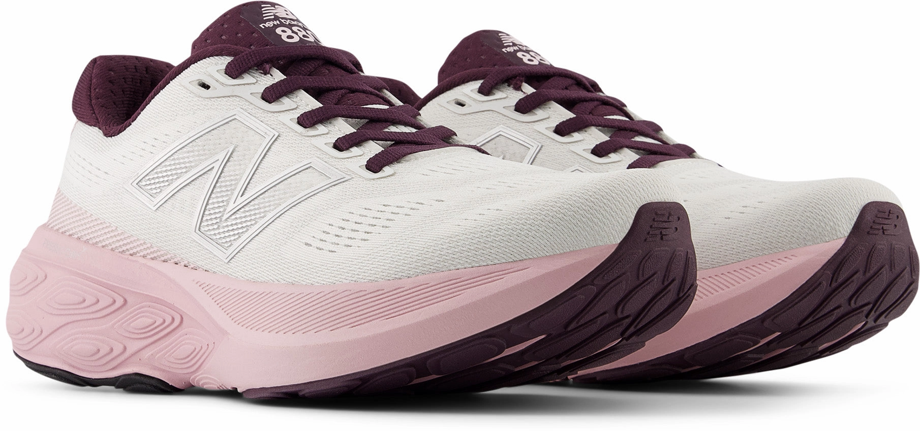 Trendy looks 880 V15 Women's Running Shoes (Width B)