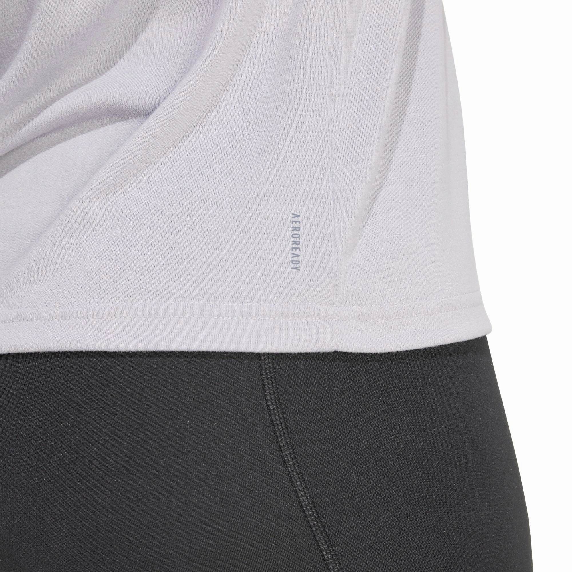 Trendy looks Women's Train Essentials T-Shirt