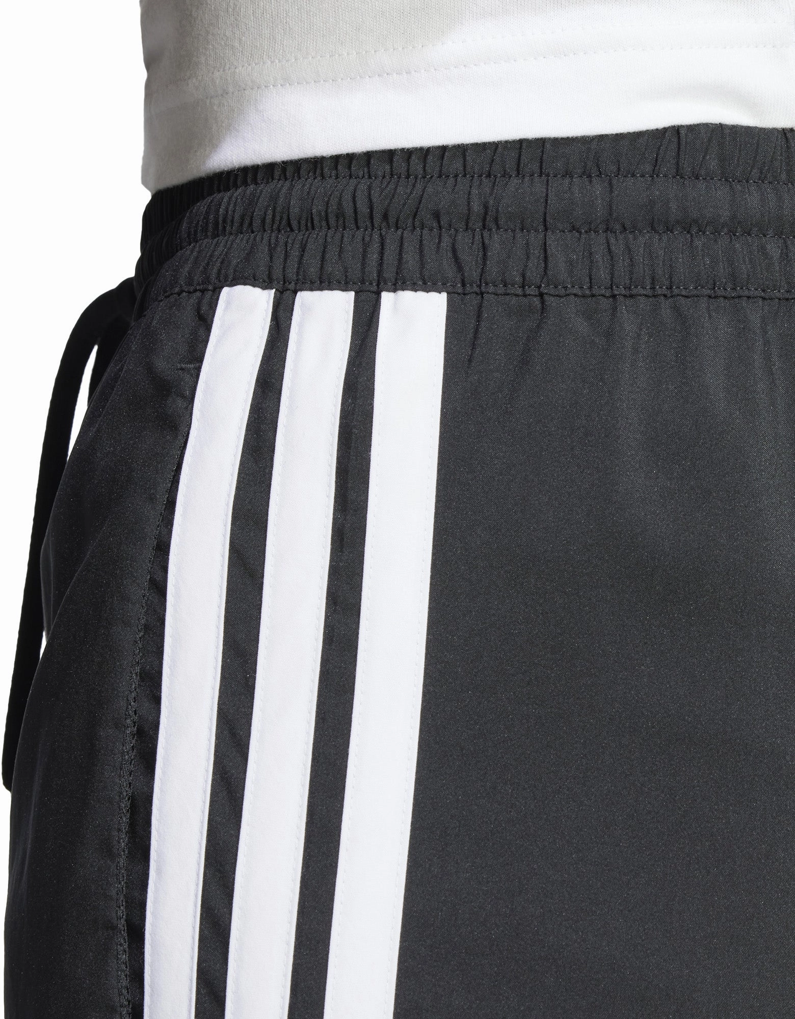 Trendy wearables Men's Essential 3-Stripes Chelsea Shorts