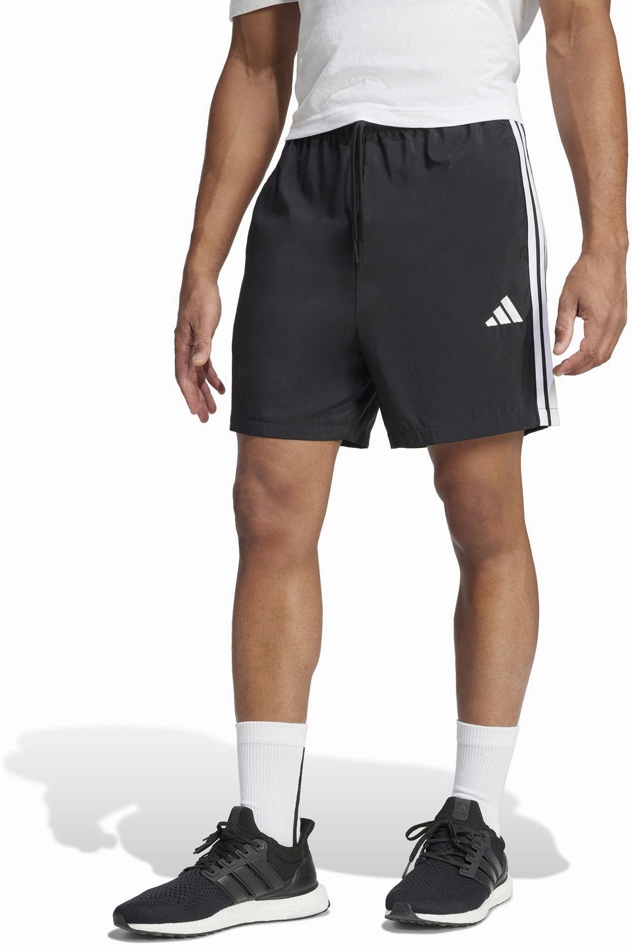 Trendy wearables Men's Essential 3-Stripes Chelsea Shorts