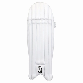 Understated Pro 3.0 Wicket Keeping Leg Guards Fresh looks