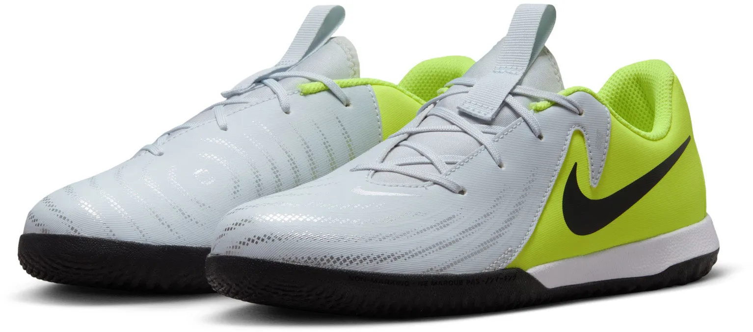 Versatile pieces Nike Jr. Phantom GX 2 Academy Little/Big Kids IC Soccer Shoes