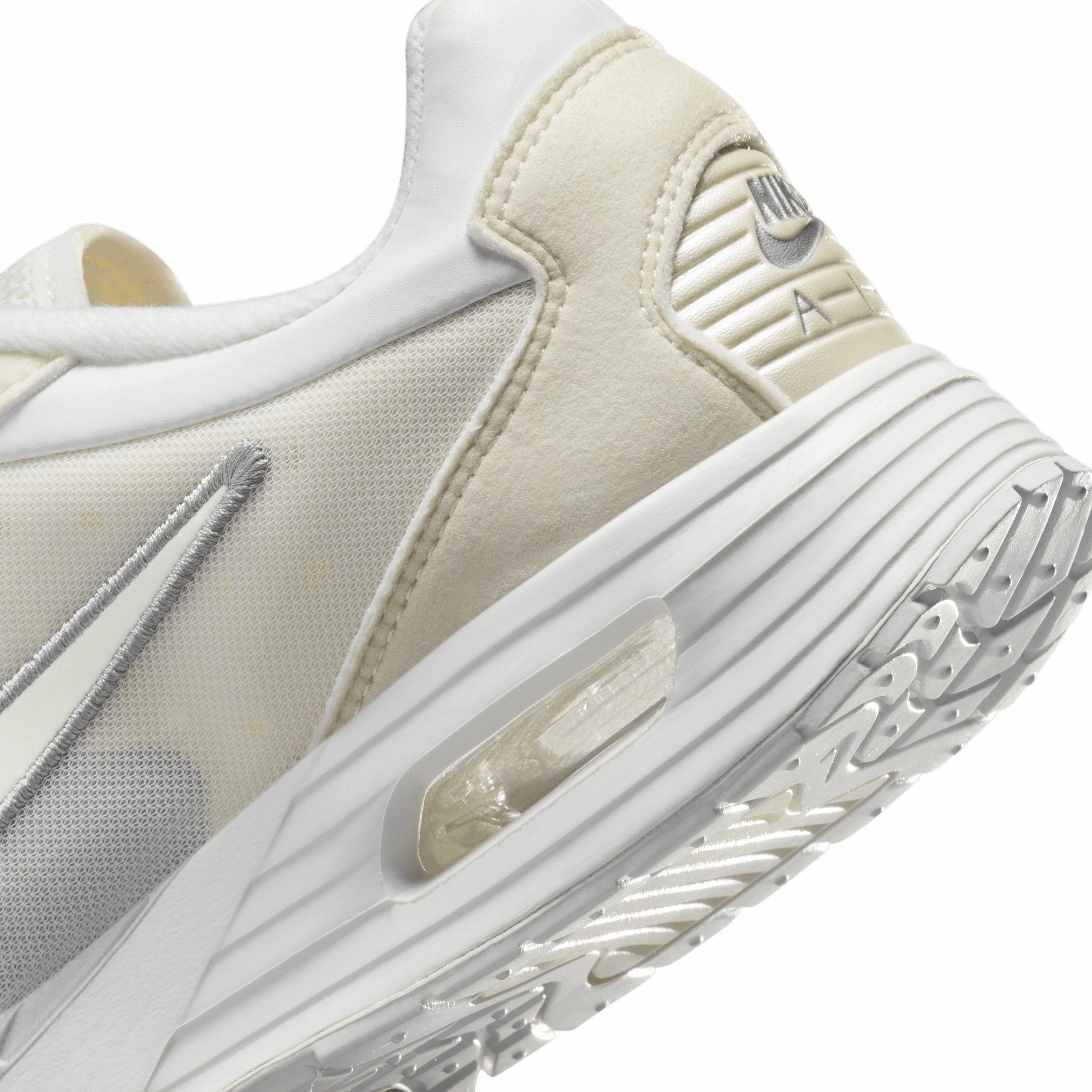 Versatile Air Max Solo Shoes