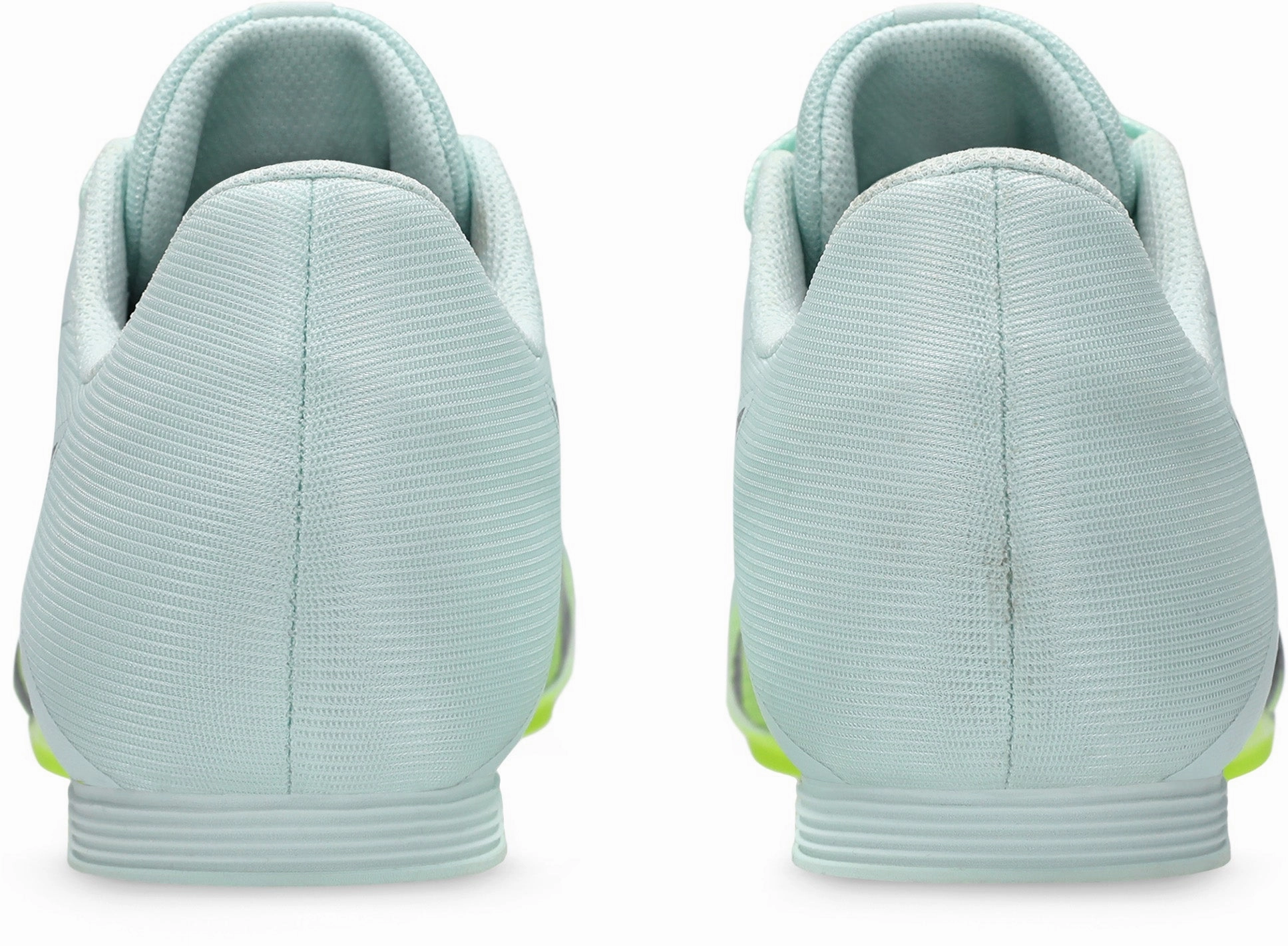 Versatile HYPER MD 8 Unisex Track & Field Shoes