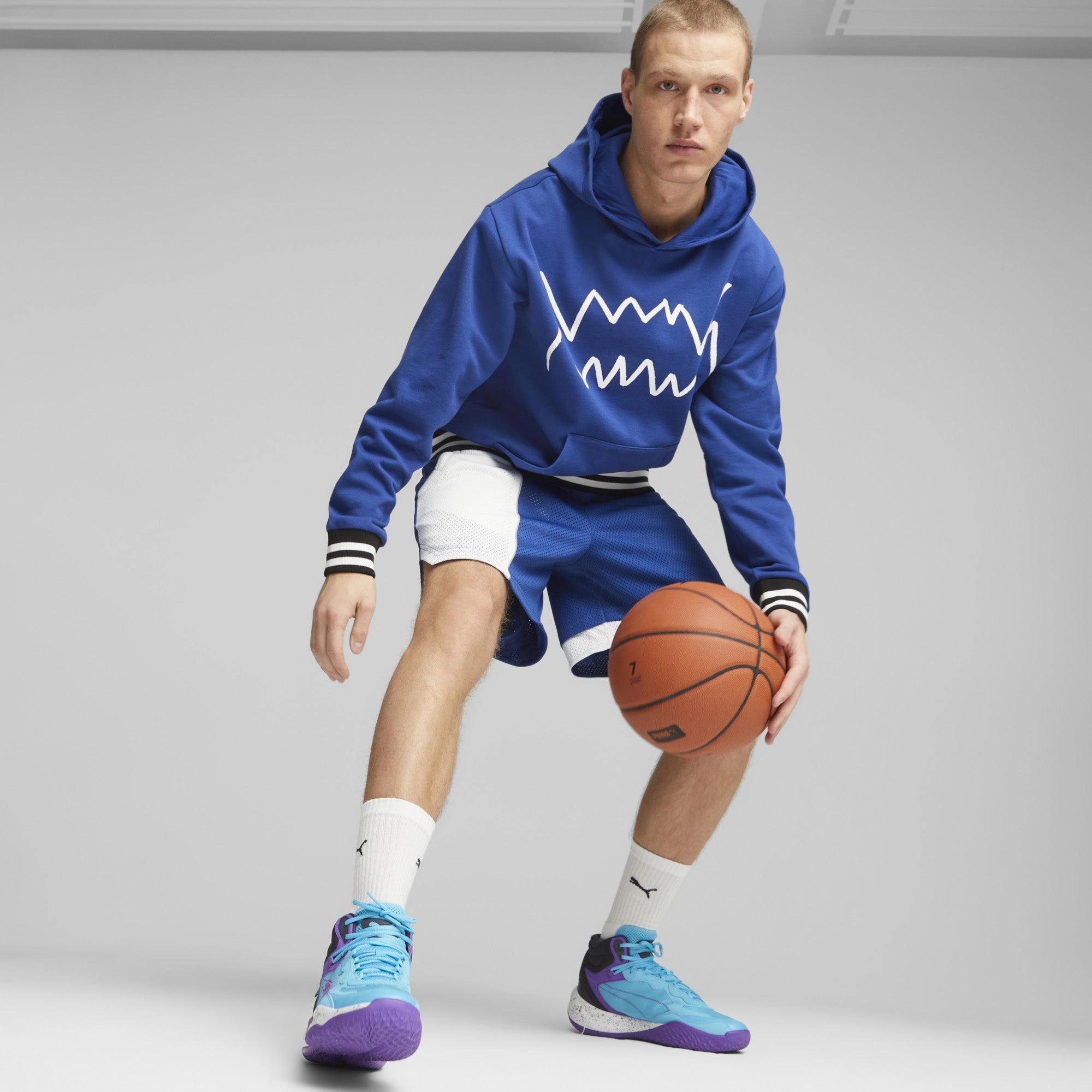 Versatile pieces Playmaker Pro Mid