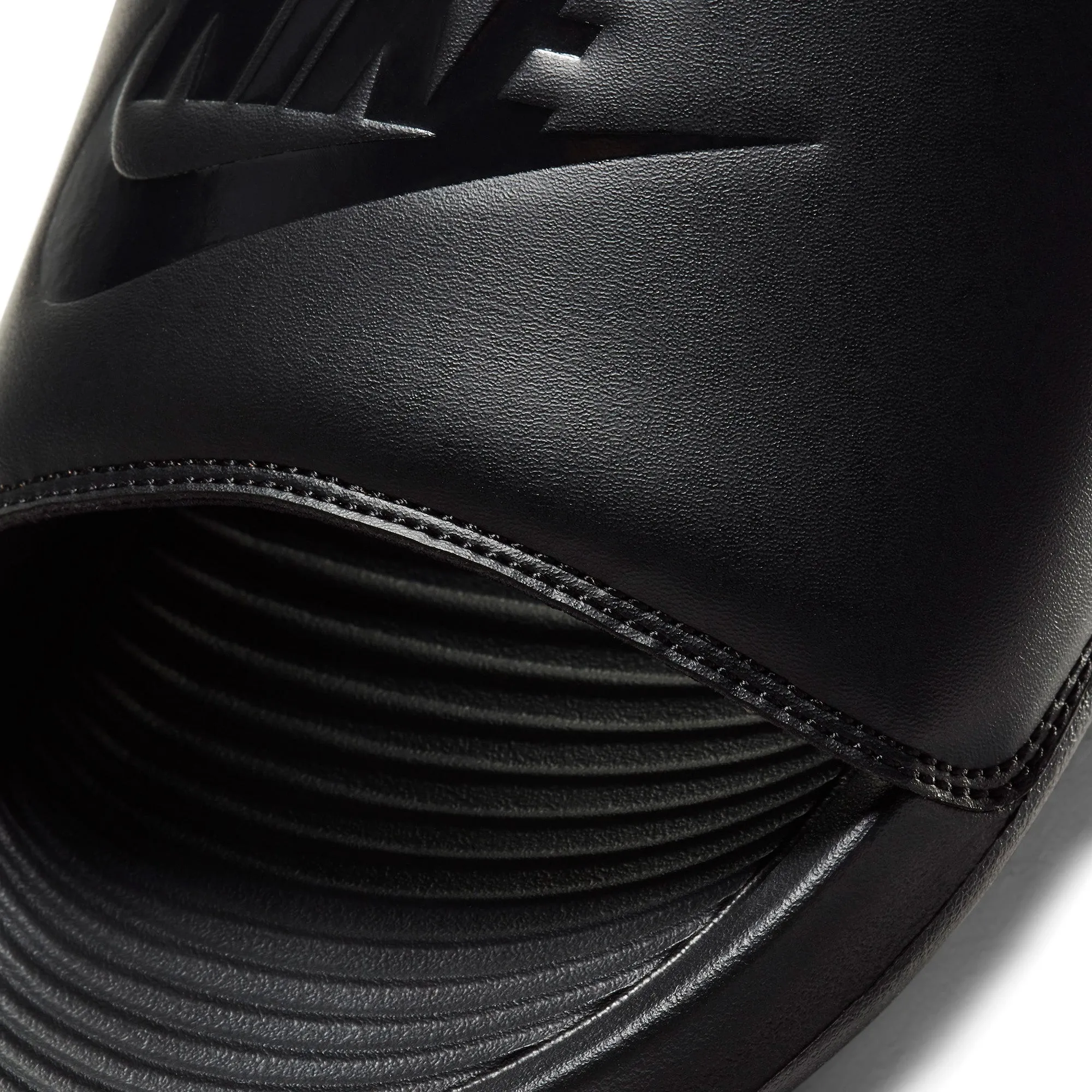 Victori One Men's Slides Quality looks