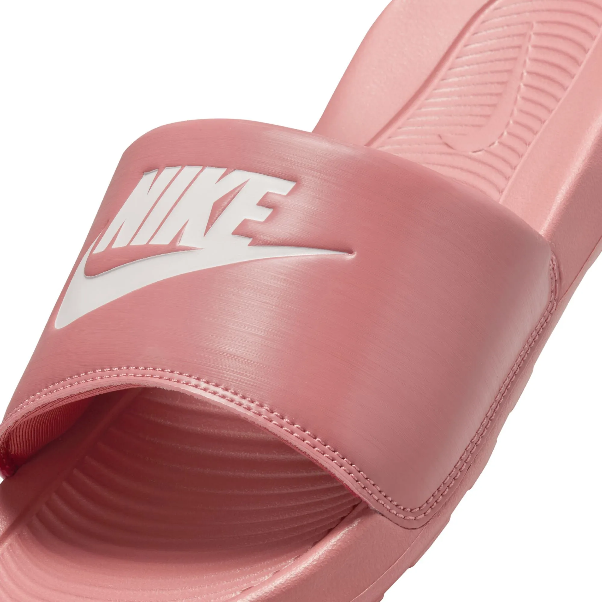 Victori One Women's Slides On-point
