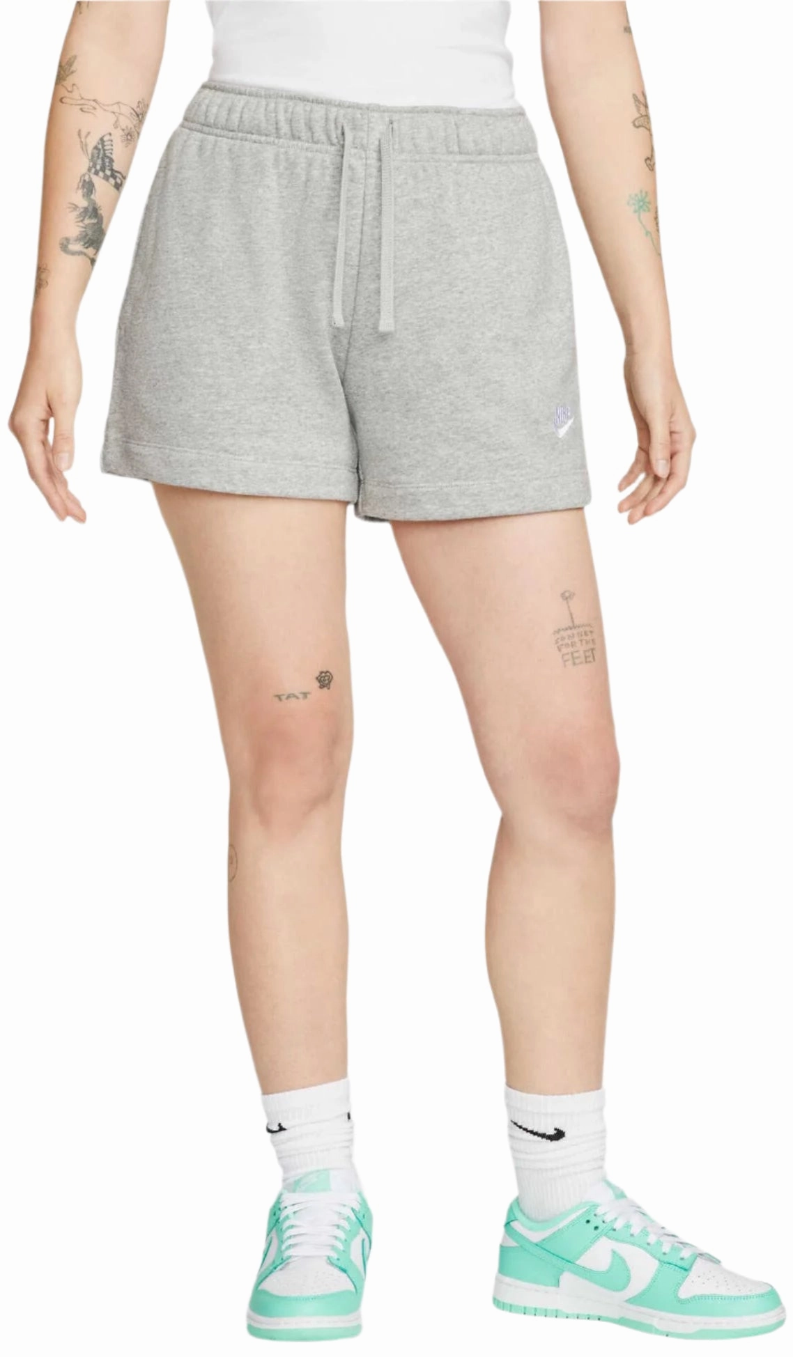 Versatile looks Women's Sportswear Club Fleece Mid-Rise Shorts Eco-friendly