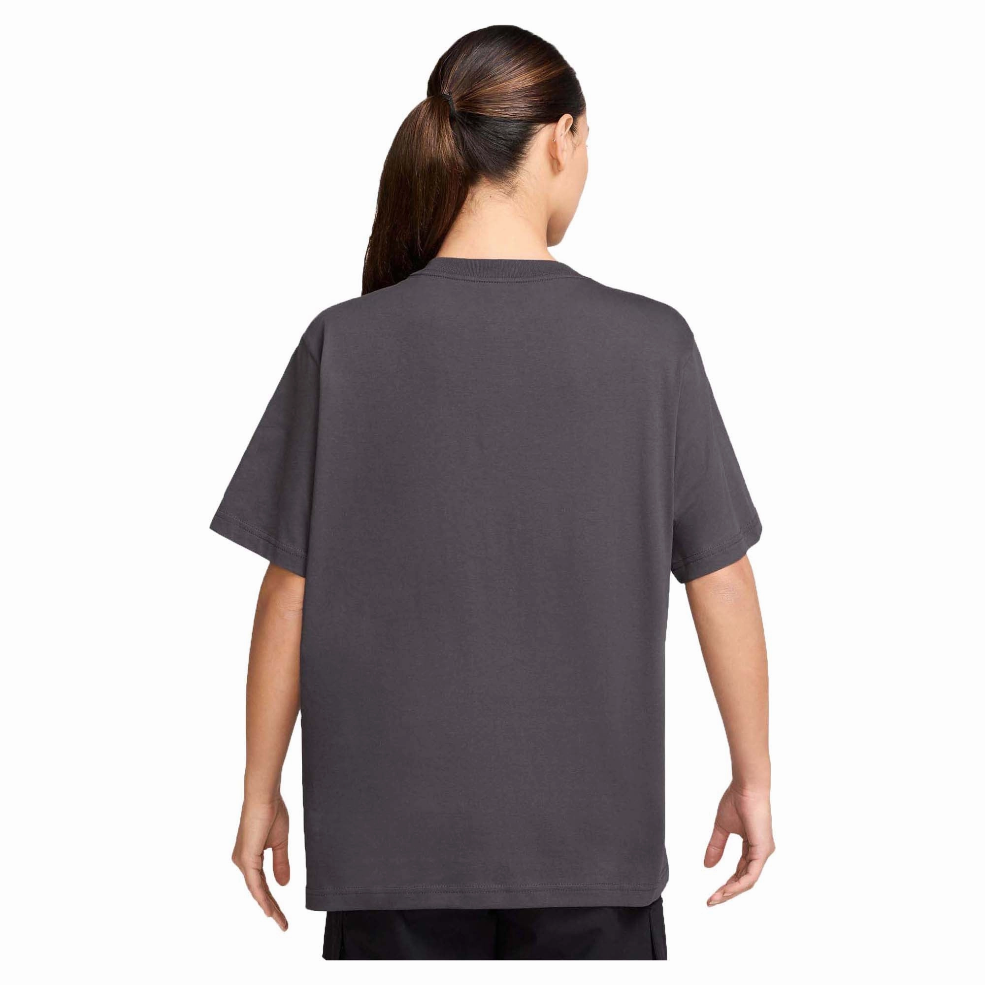 Women's Sportswear Essential T-Shirt Modernist